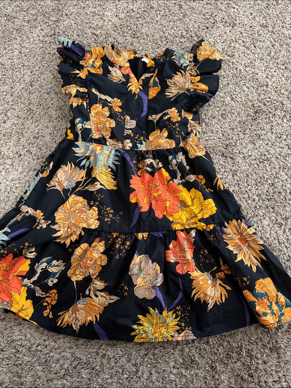 Girls Shop the Mint fall colors dress. Size 10/12